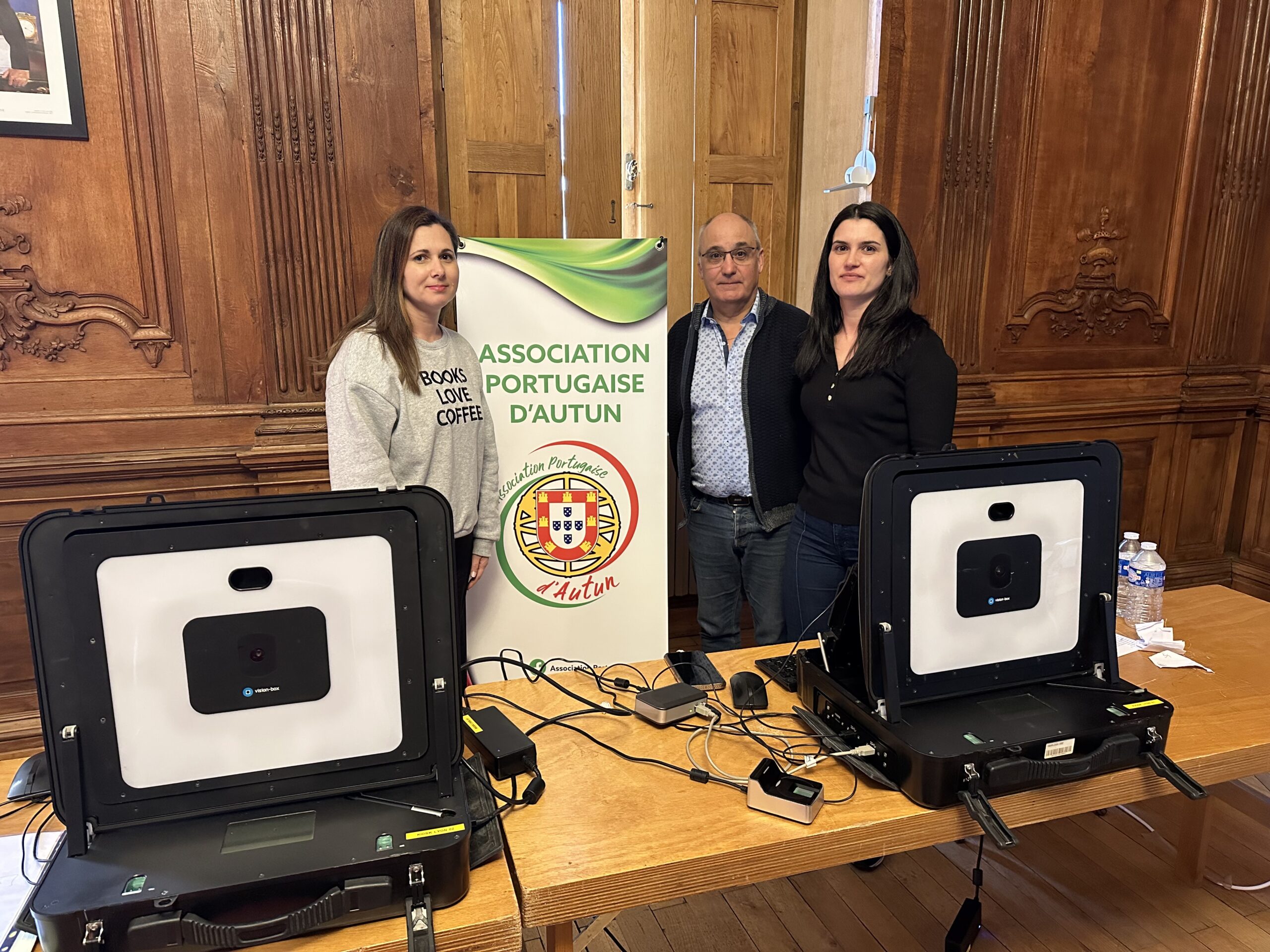 Permanences du consulat portugais à Autun