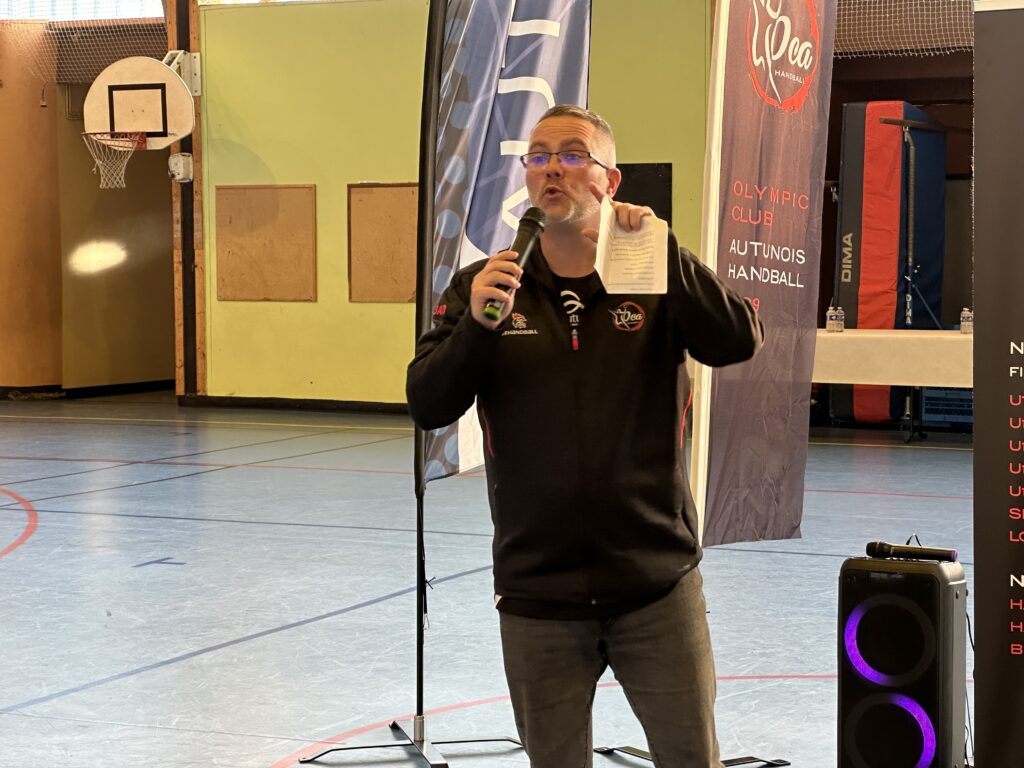 Nikola Karabatic en visite à l'Olympic Club Autunois