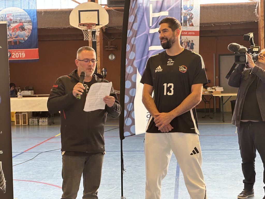 Nikola Karabatic en visite à l'Olympic Club Autunois