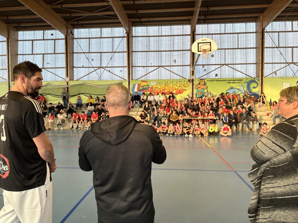 Nikola Karabatic en visite à l'Olympic Club Autunois