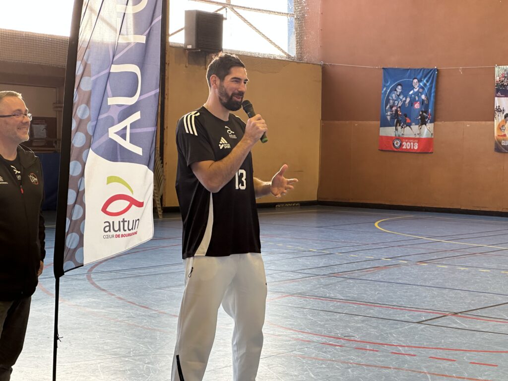 Nikola Karabatic en visite à l'Olympic Club Autunois