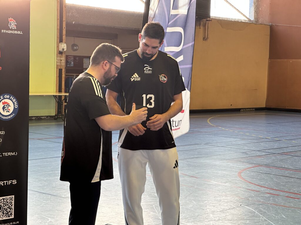 Nikola Karabatic en visite à l'Olympic Club Autunois