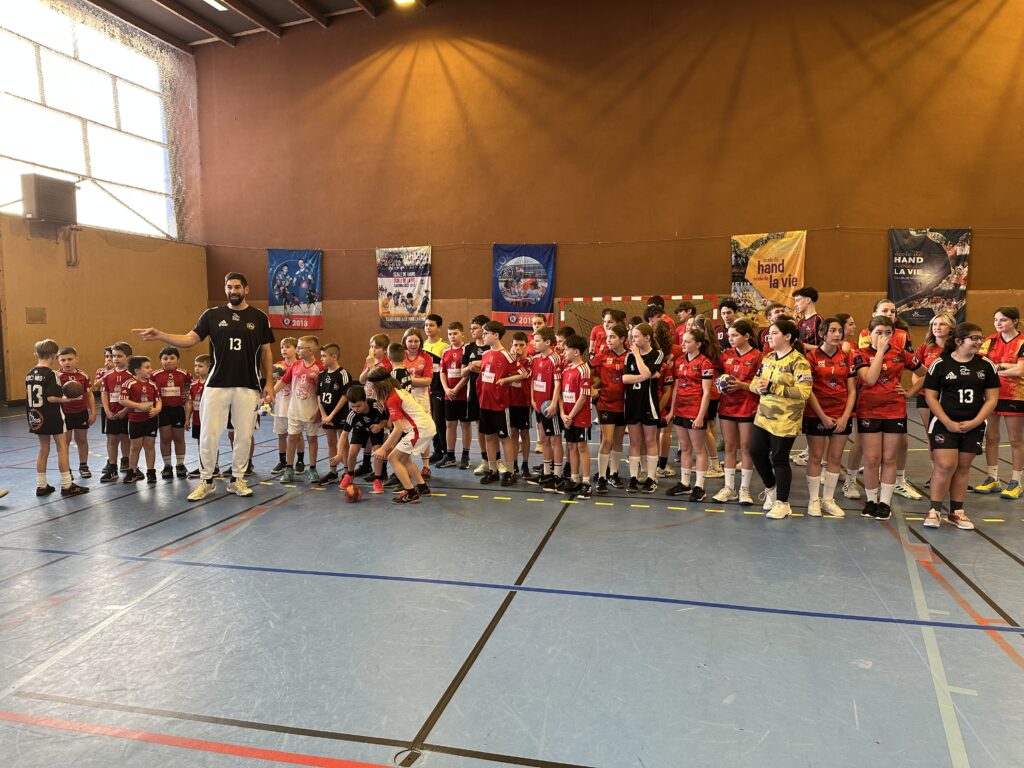 Nikola Karabatic en visite à l'Olympic Club Autunois