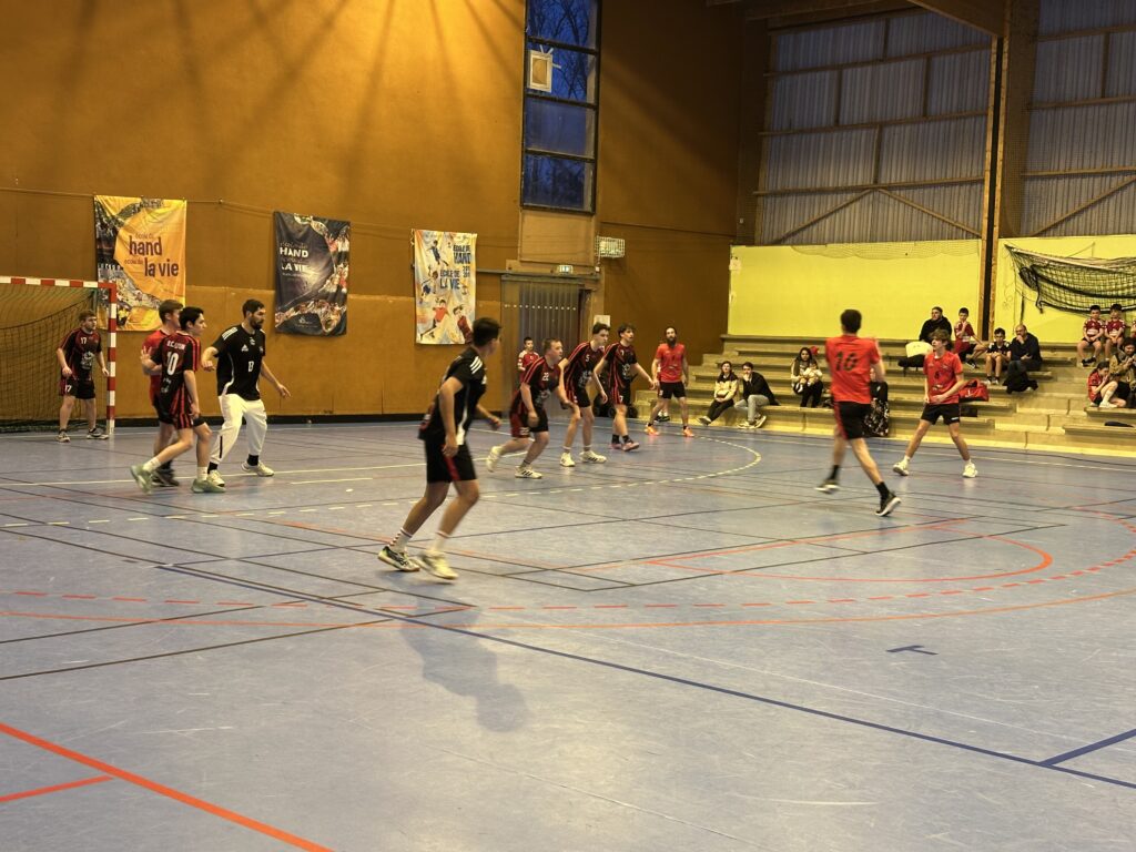 Nikola Karabatic en visite à l'Olympic Club Autunois