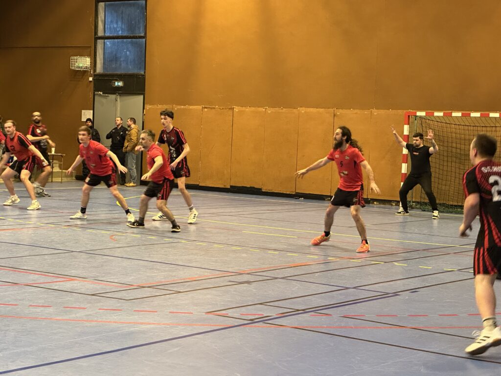 Nikola Karabatic en visite à l'Olympic Club Autunois