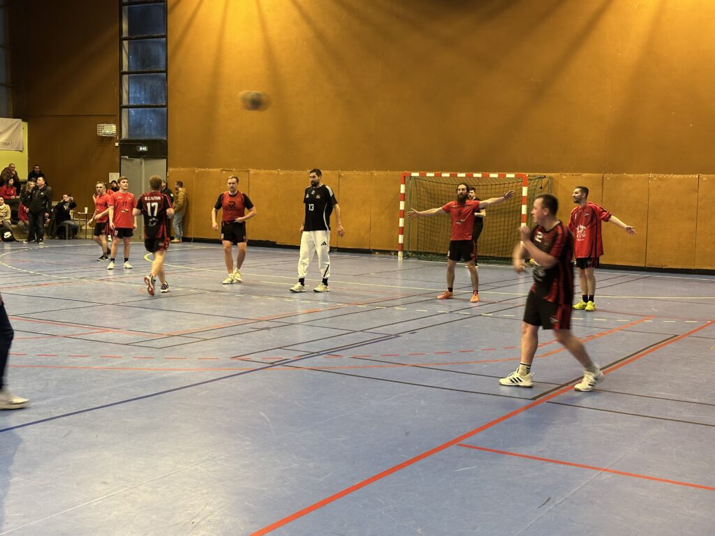 Nikola Karabatic en visite à l'Olympic Club Autunois