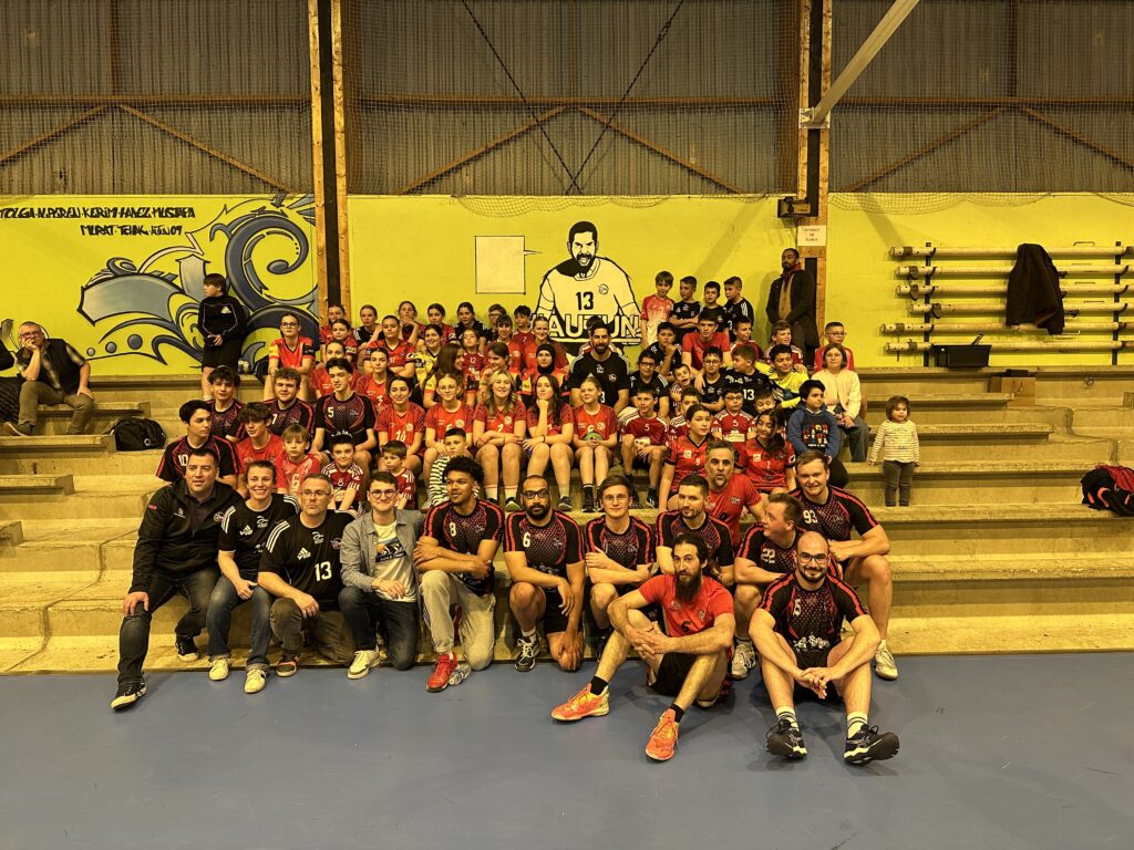 Nikola Karabatic en visite à l'Olympic Club Autunois