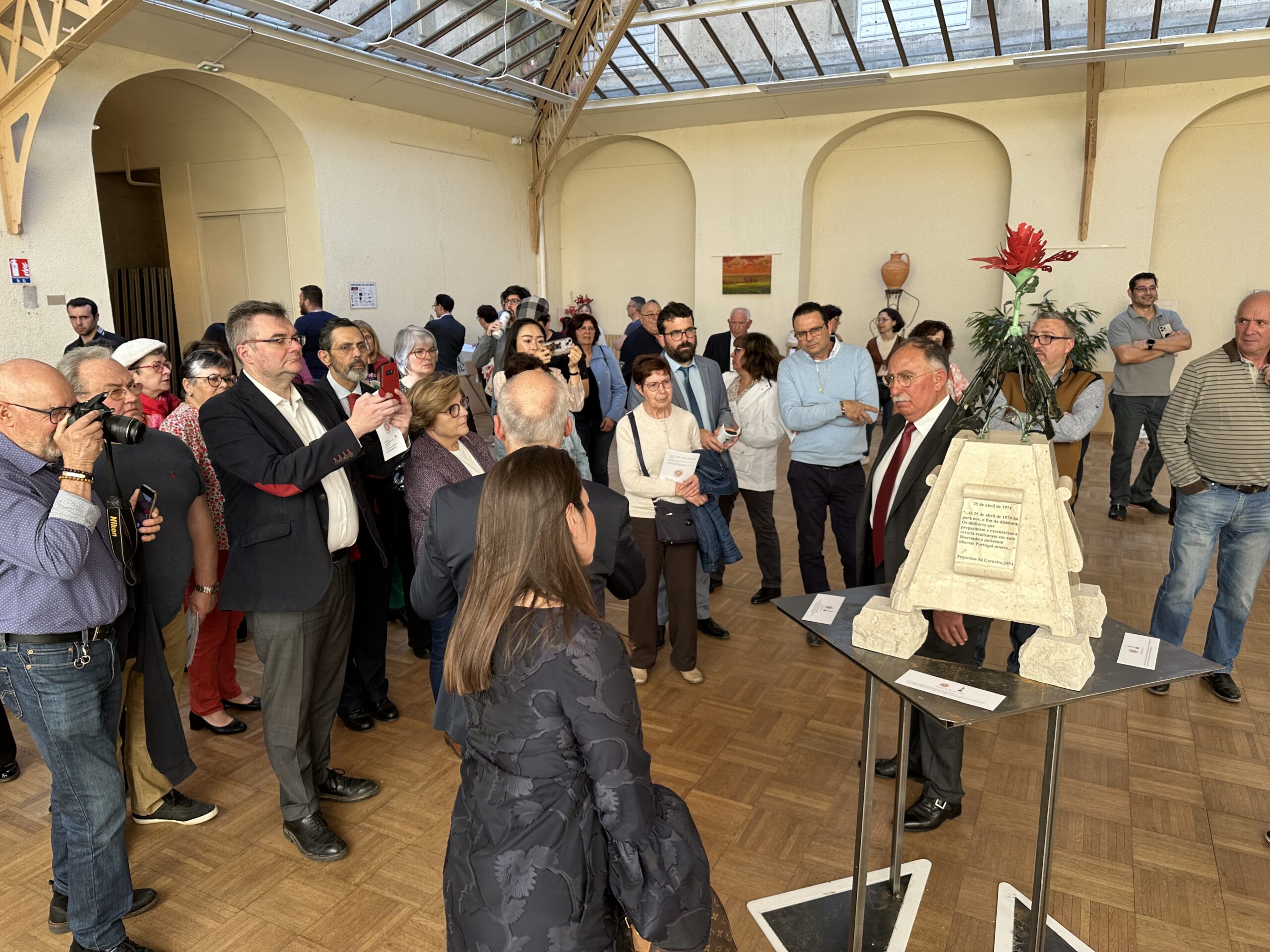 Expo : « 25 de abril de 1974 vivências e memoria », du 5 au 9 avril