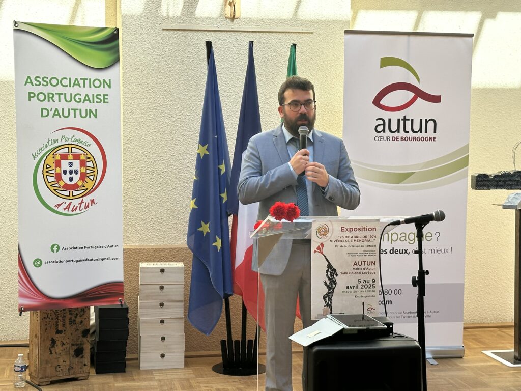 Expo : « 25 de abril de 1974 vivências e memoria », du 5 au 9 avril