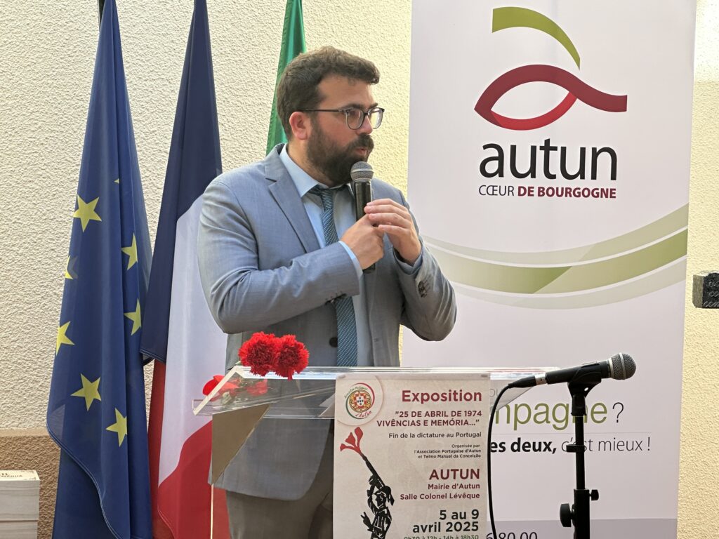 Expo : « 25 de abril de 1974 vivências e memoria », du 5 au 9 avril