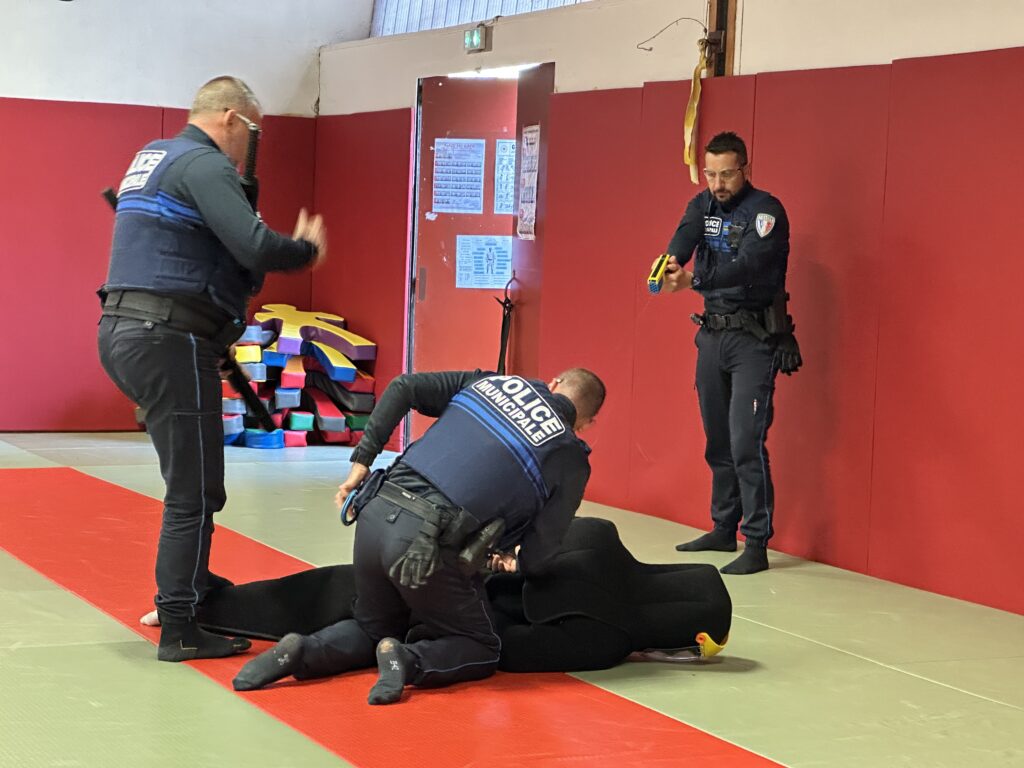 Formation taser pour les policiers municipaux d’Autun