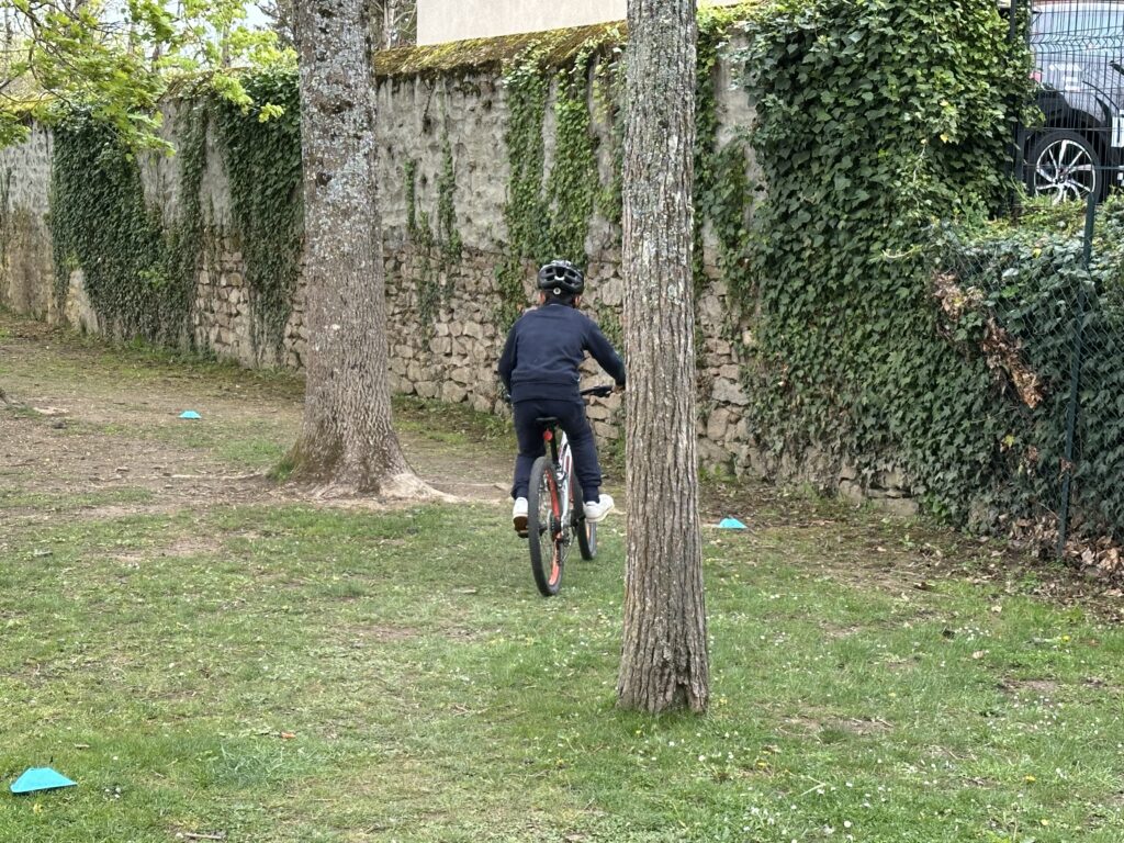 Près de 300 élèves d’Autun ont appris le « savoir rouler à vélo » cette année