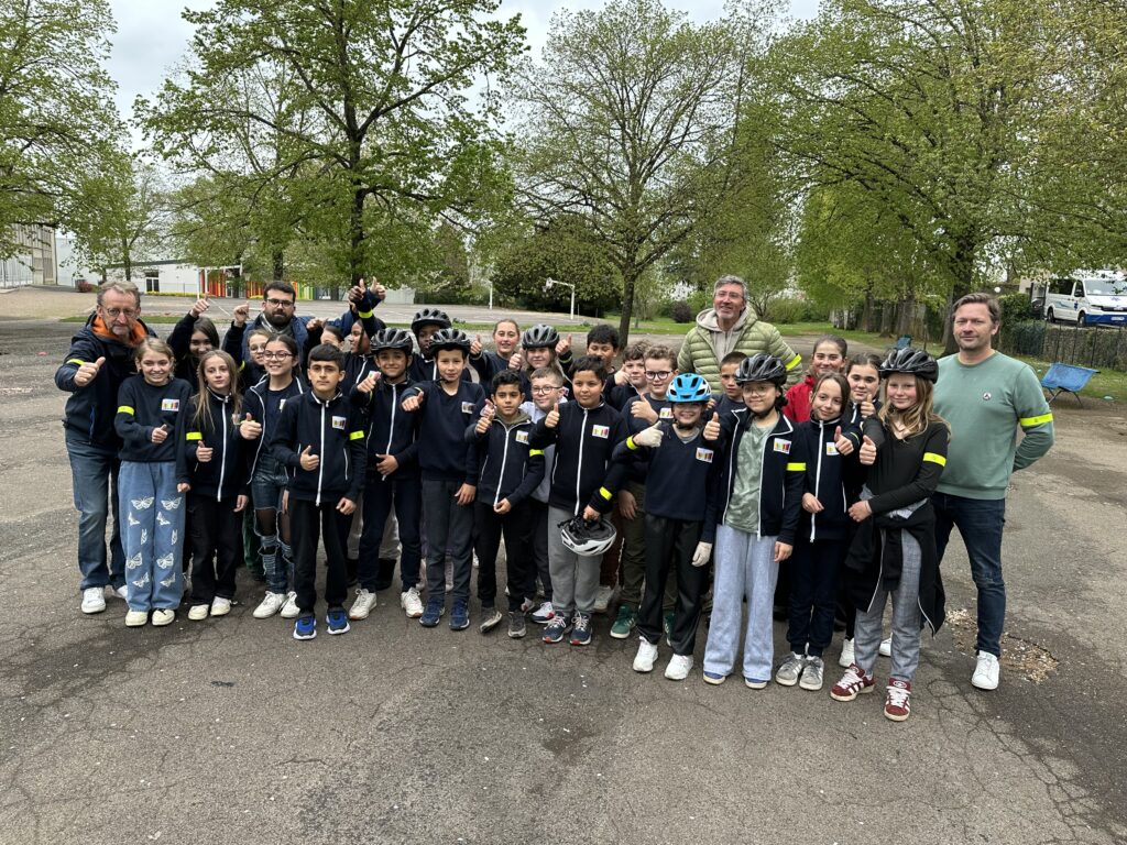 Près de 300 élèves d’Autun ont appris le « savoir rouler à vélo » cette année