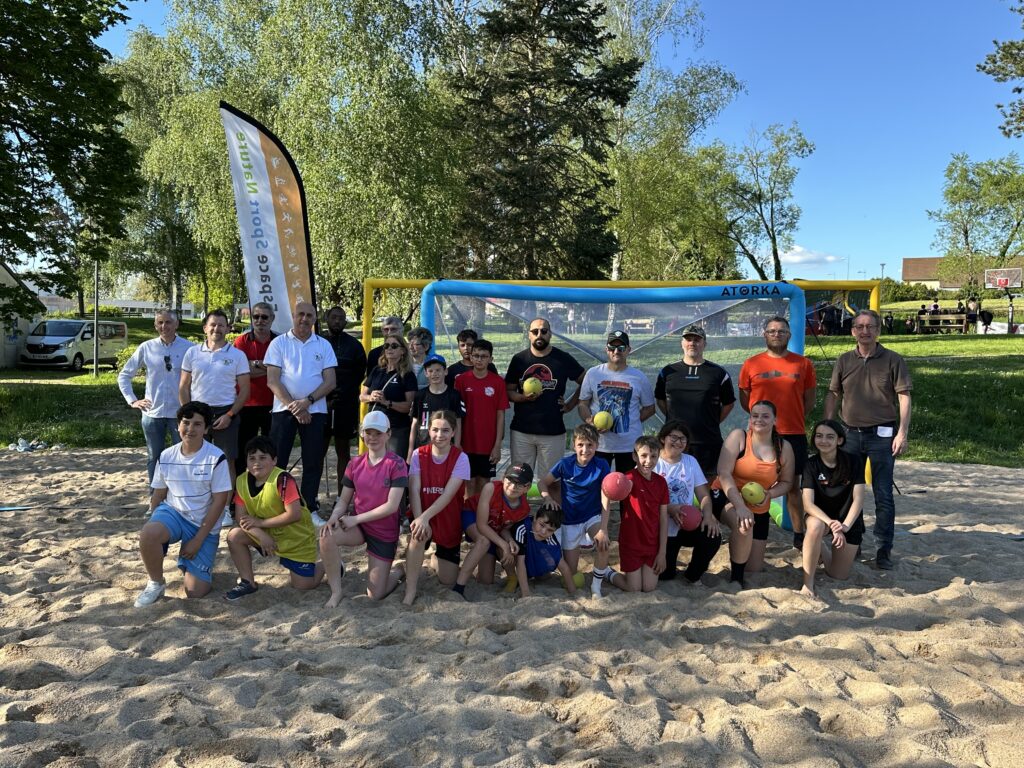 Basket 3x3, beach hand : de nouveaux terrains de sport à la base de loisirs