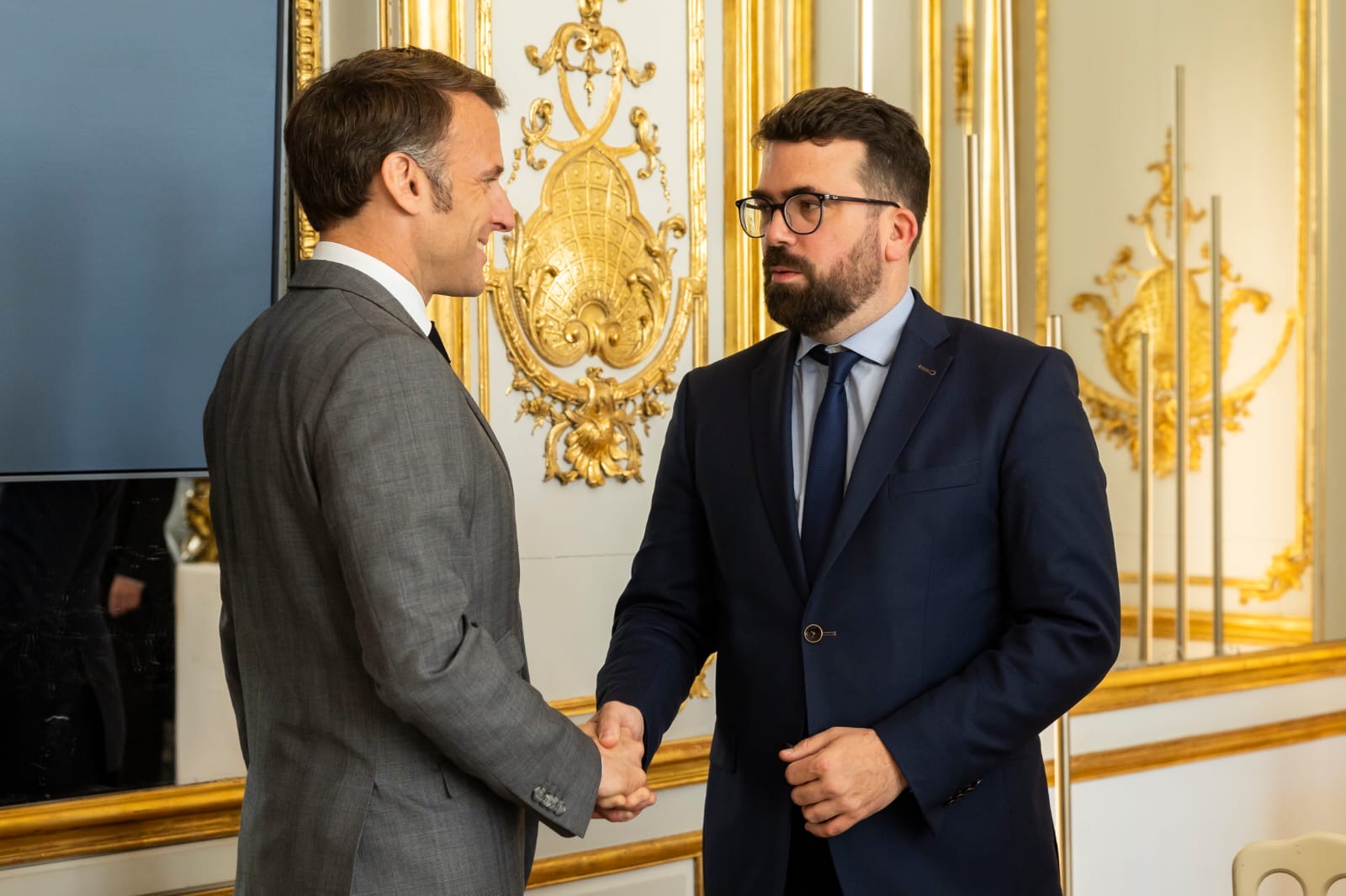 Monsieur le Maire d’Autun reçu à l’Élysée par Monsieur le Président de la République