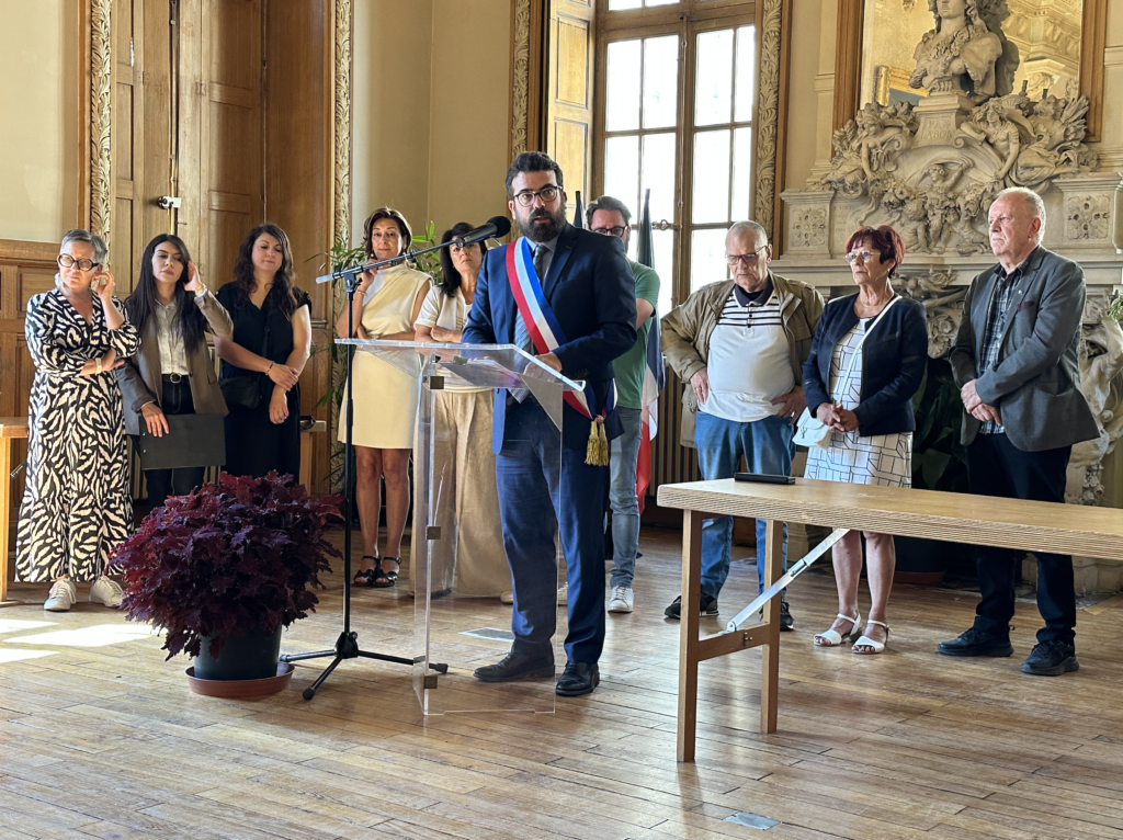 Une cérémonie officielle pour accueillir les primo votants dans la citoyenneté