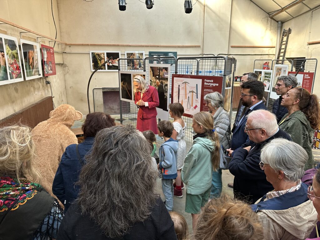 « Petits points, grandes histoires », l’expo de La Bricole est ouverte !
