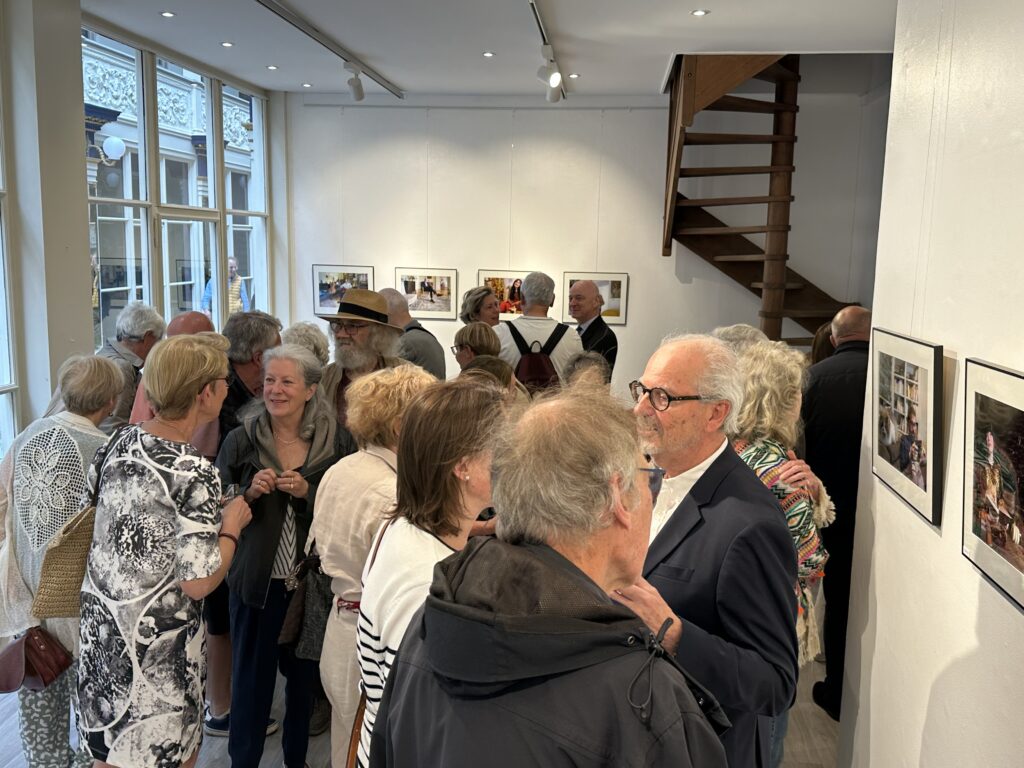 Expo « Indiscrétion » : un photographe humaniste dans le passage Balthus