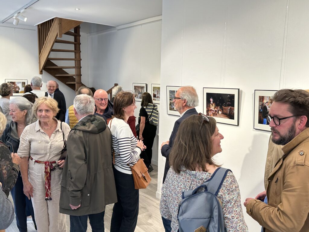 Expo « Indiscrétion » : un photographe humaniste dans le passage Balthus