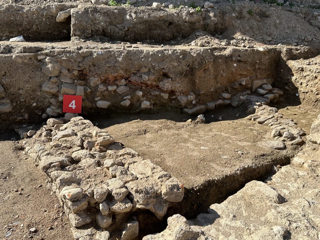 Plongée archéologique au cœur du futur musée Panoptique