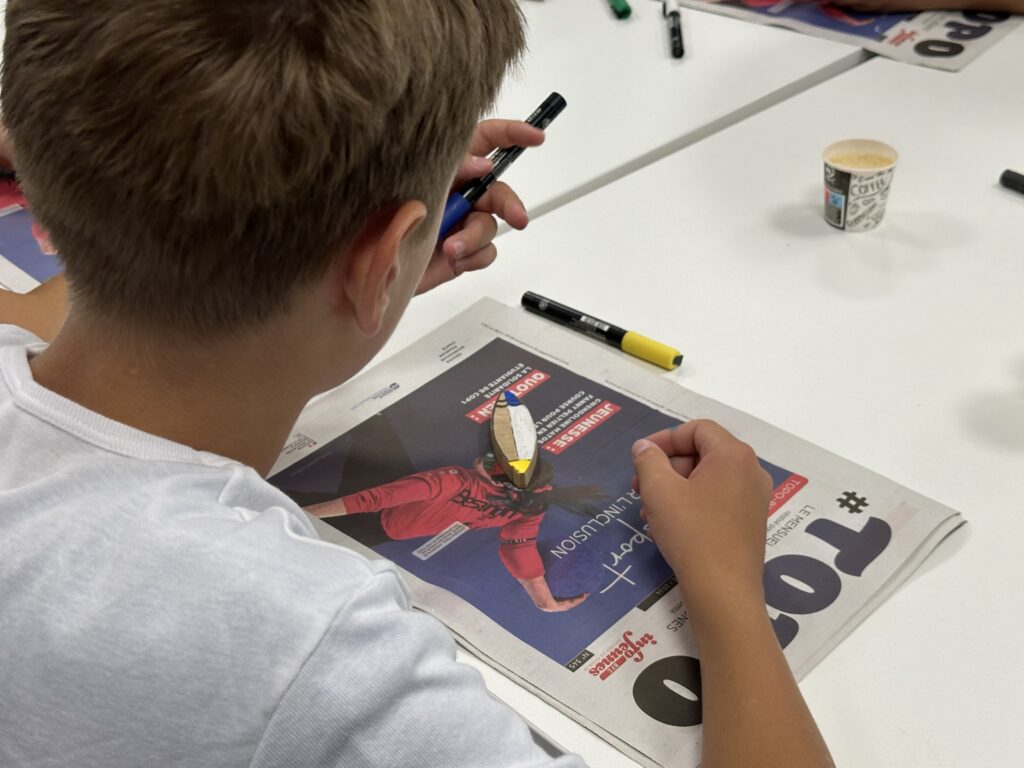 Ambiance surf et créativité au centre social du Prieuré Saint-Martin