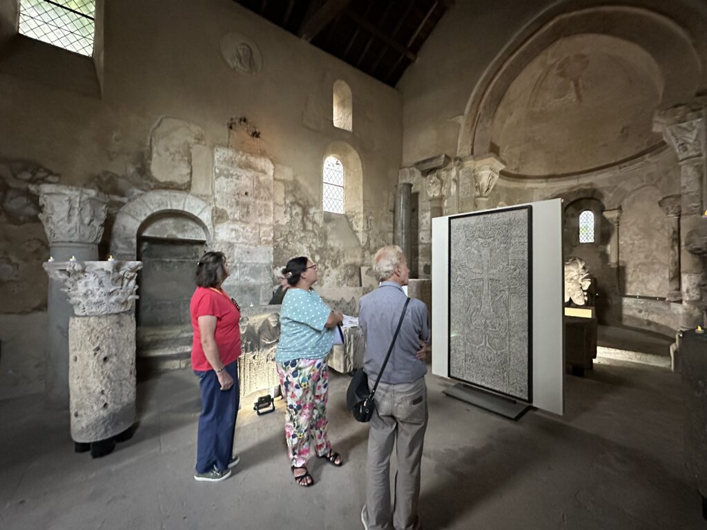 Nocturnes estivales au musée lapidaire d’Autun : une autre manière de découvrir le patrimoine
