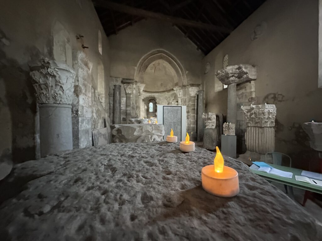 Nocturnes estivales au musée lapidaire d’Autun : une autre manière de découvrir le patrimoine