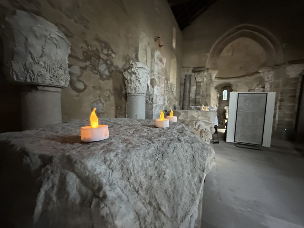 Nocturnes estivales au musée lapidaire d’Autun : une autre manière de découvrir le patrimoine