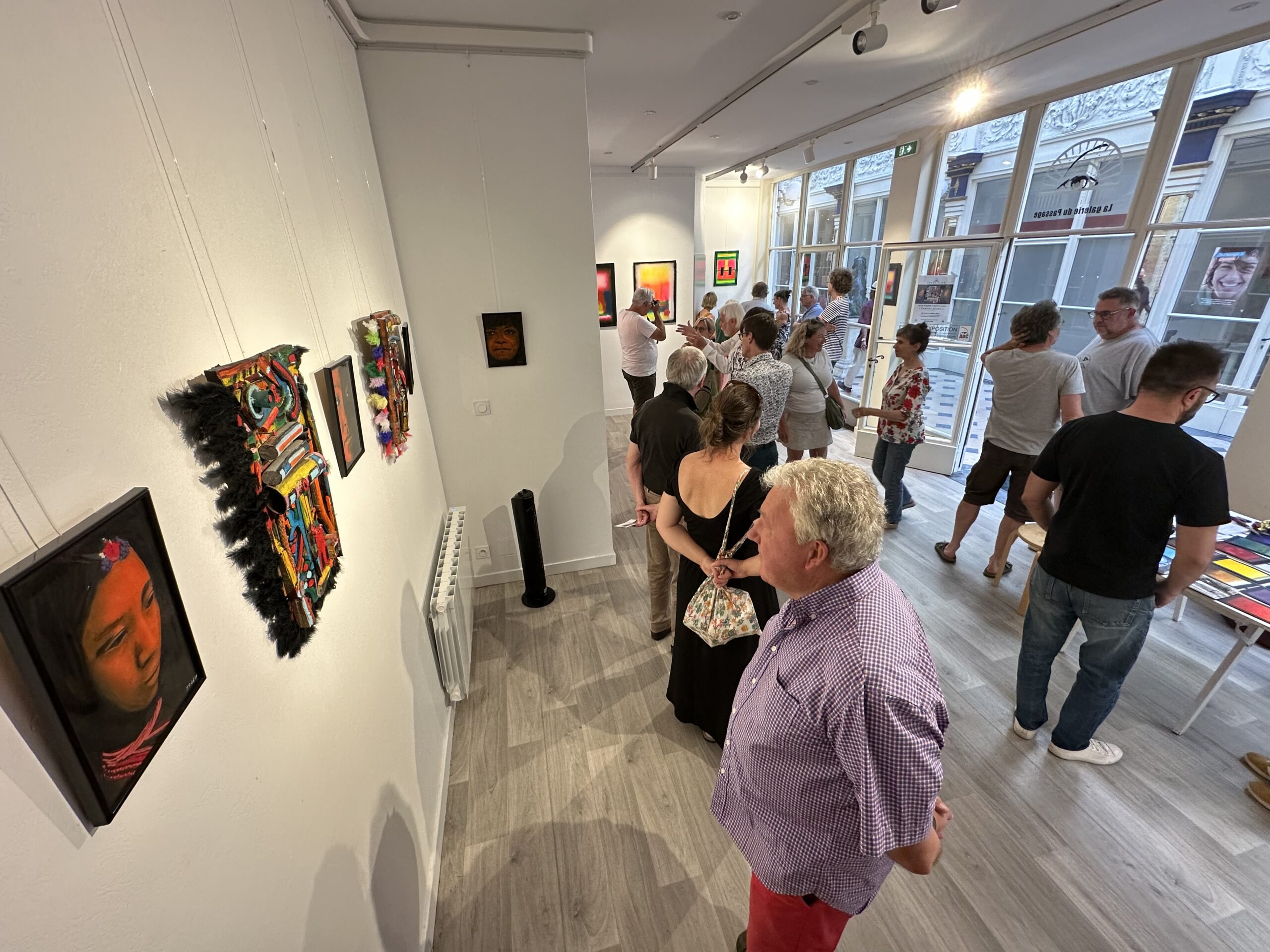 "Couleur plume" : Jean-Pierre Courtilliad s’expose à la galerie du Passage Balthus à Autun