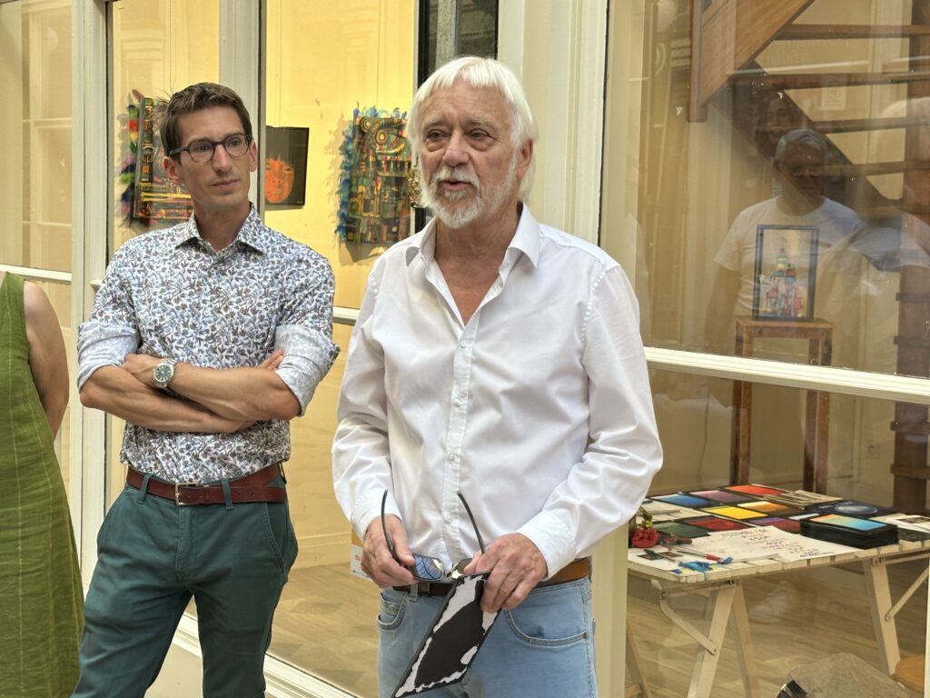 "Couleur plume" : Jean-Pierre Courtilliad s’expose à la galerie du Passage Balthus à Autun