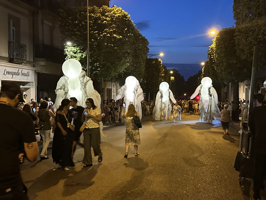 La Parade fantastique du 14 août a illuminé Autun