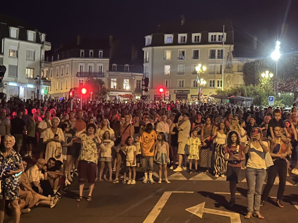 La Parade fantastique du 14 août a illuminé Autun