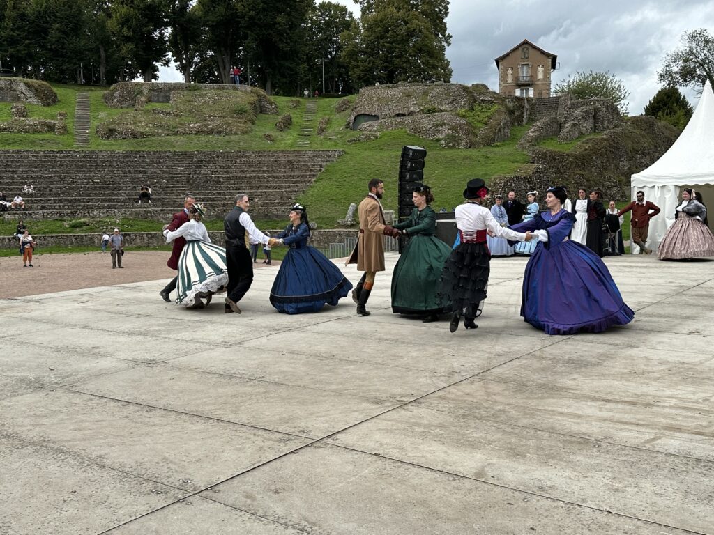 Retour sur les Journées Historiques : 2000 ans d’histoire revisités au théâtre romain