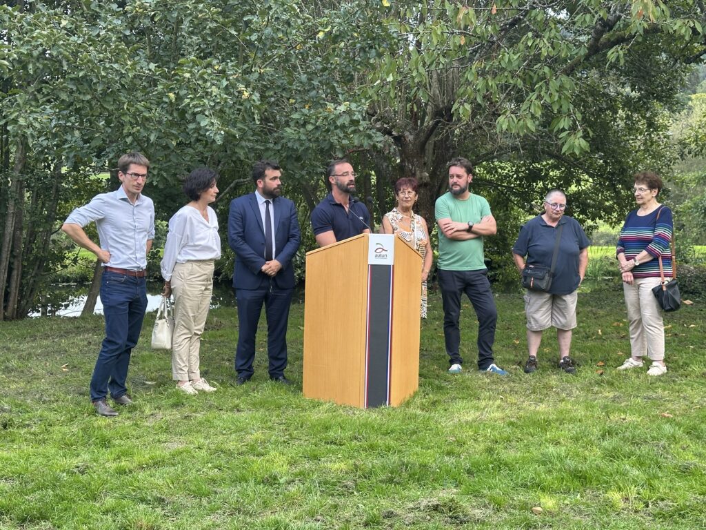 Jardin Jean Roidot-Déléage : un écrin de nature à Autun
