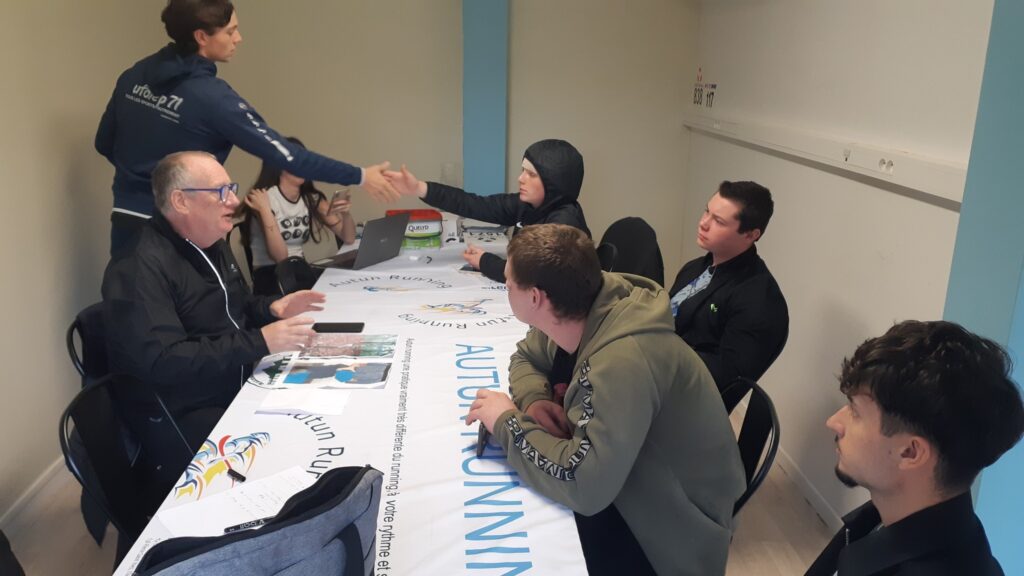 La jeunesse d'Autun Running participe à la vie associative du club