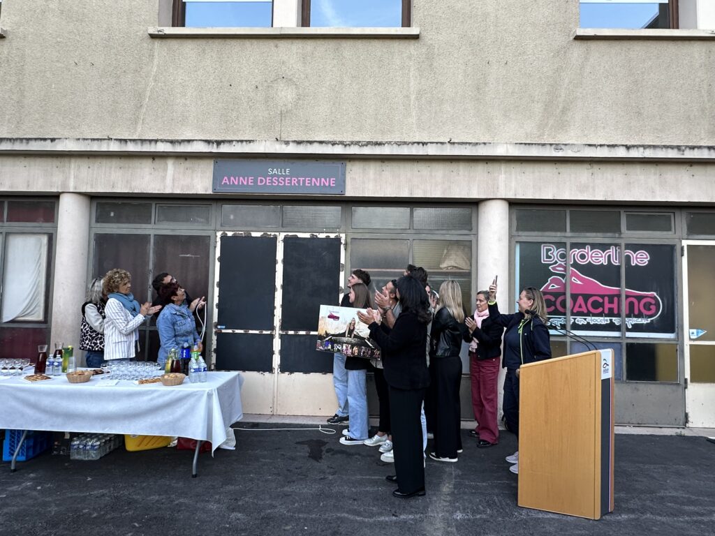 Salle Anne Dessertenne : un moment de mémoire et d’émotion