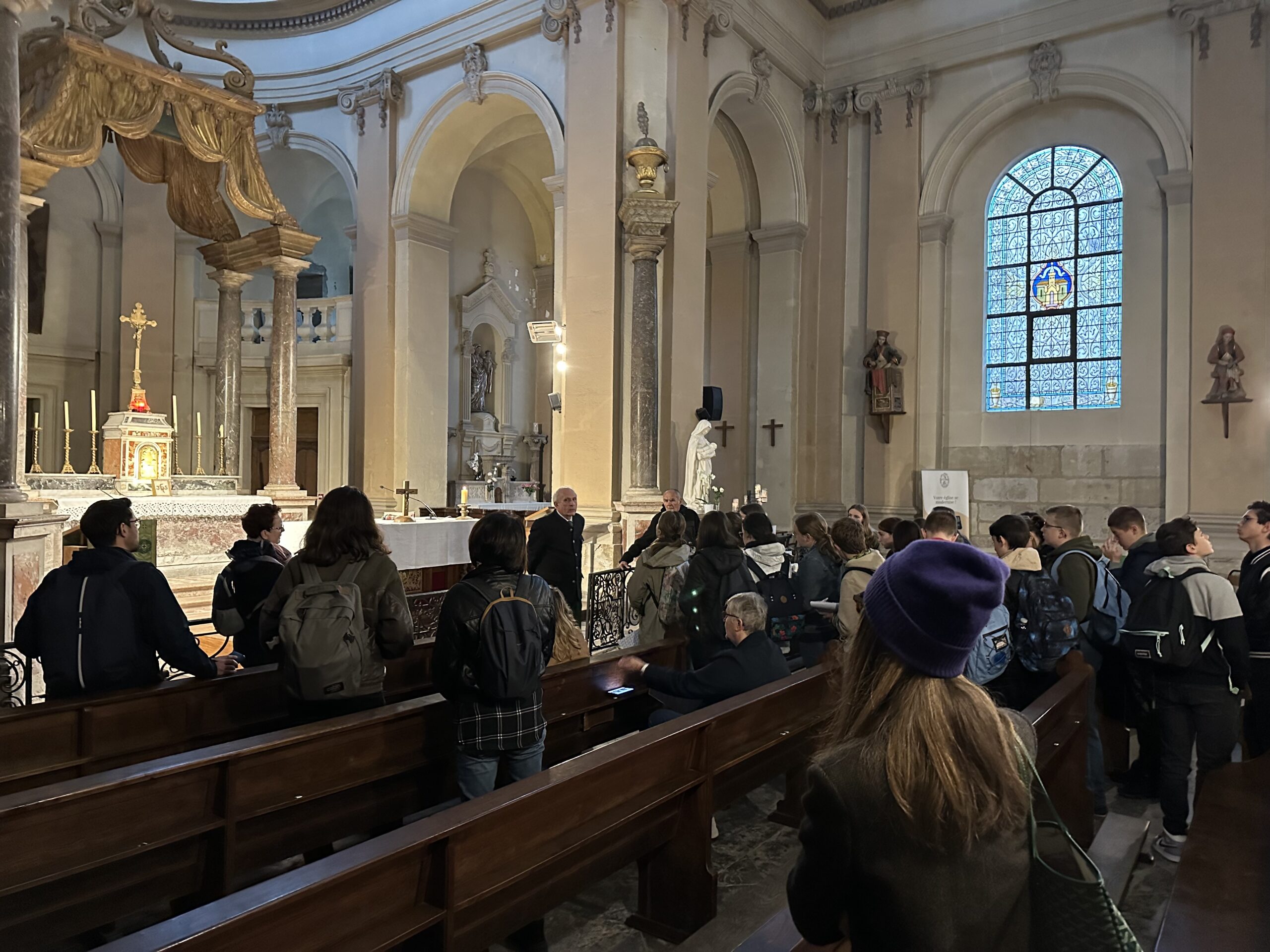 Les lycéens plongent dans l’histoire de l’église Notre-Dame