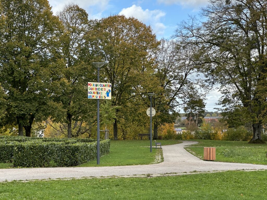 Des panneaux de sensibilisation à l'environnement à Saint-Pantaléon