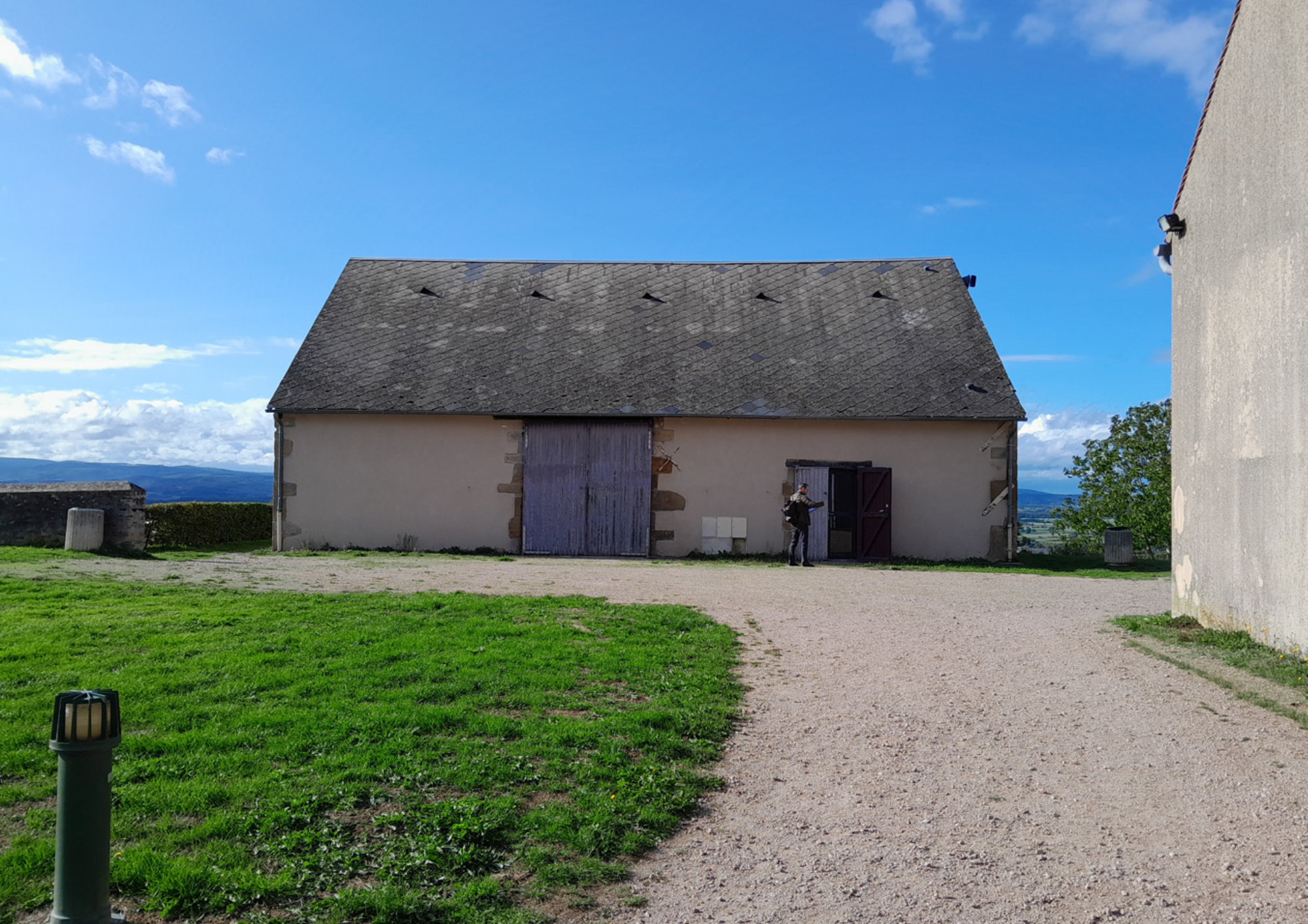 Vers la réhabilitation de la Ferme de Couhard…