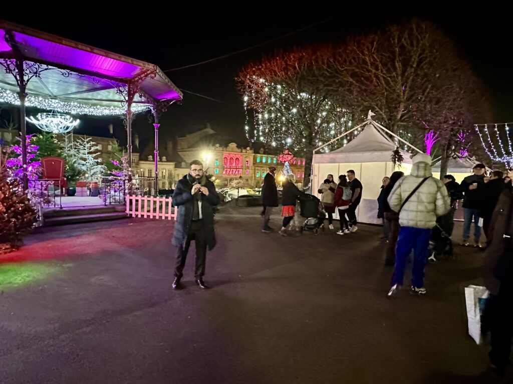 Un Marché de Noël chaleureux au cœur d’Autun