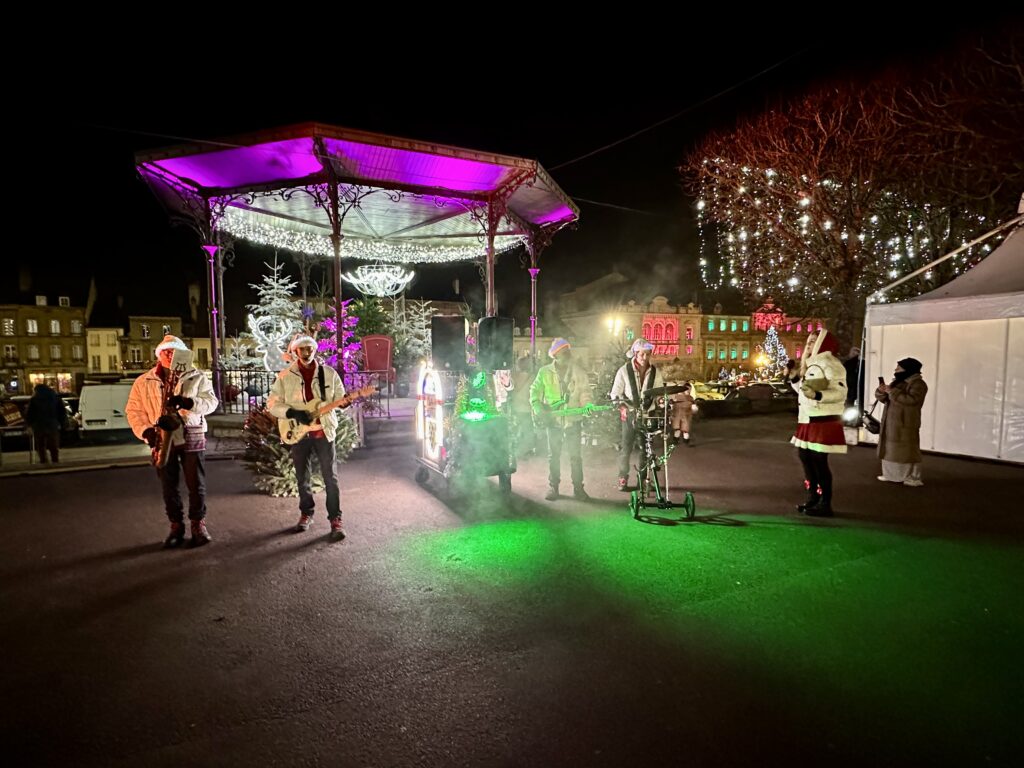 Un Marché de Noël chaleureux au cœur d’Autun