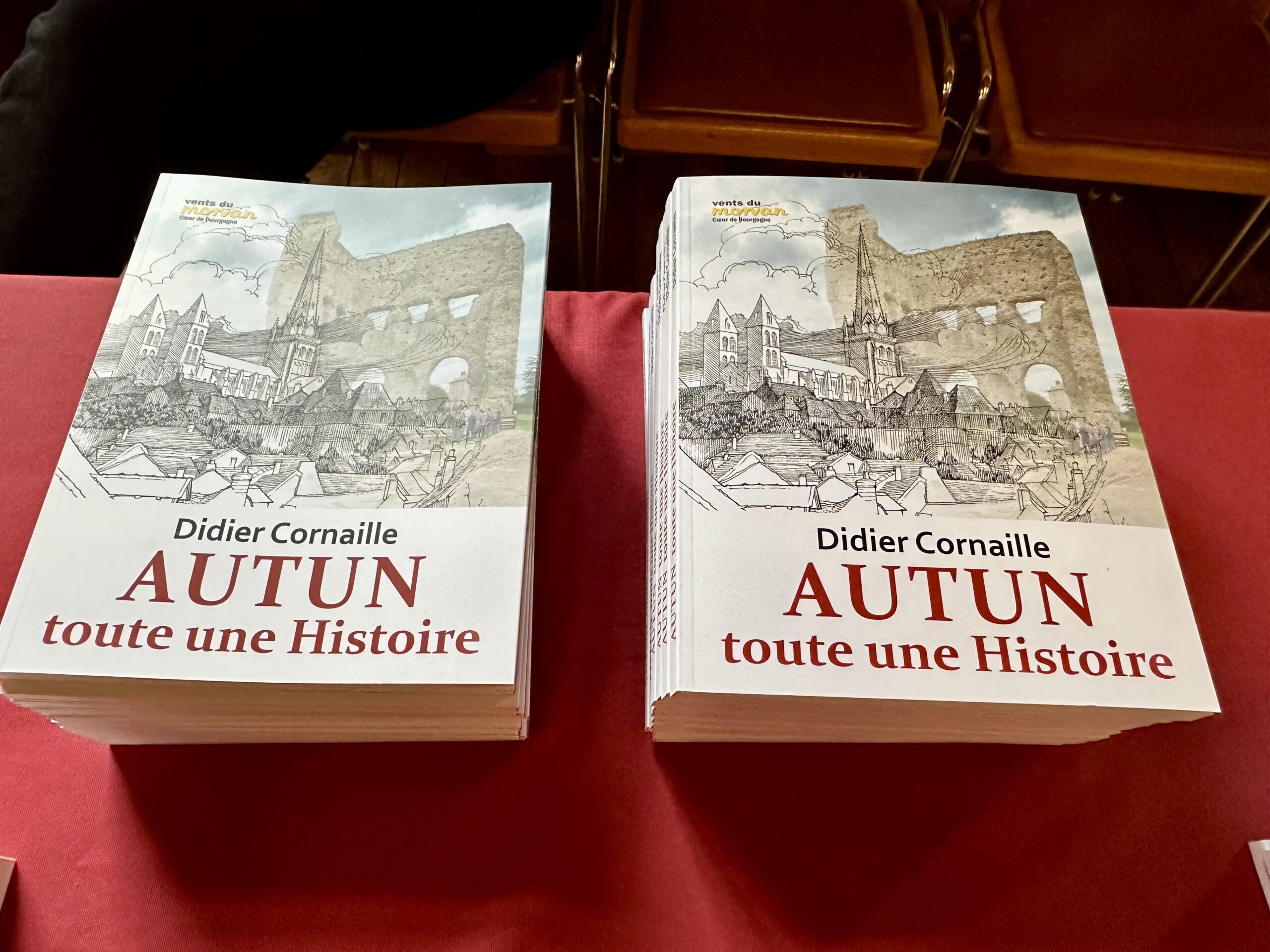 « Autun toute une histoire » : le livre qui raconte la cité éduenne