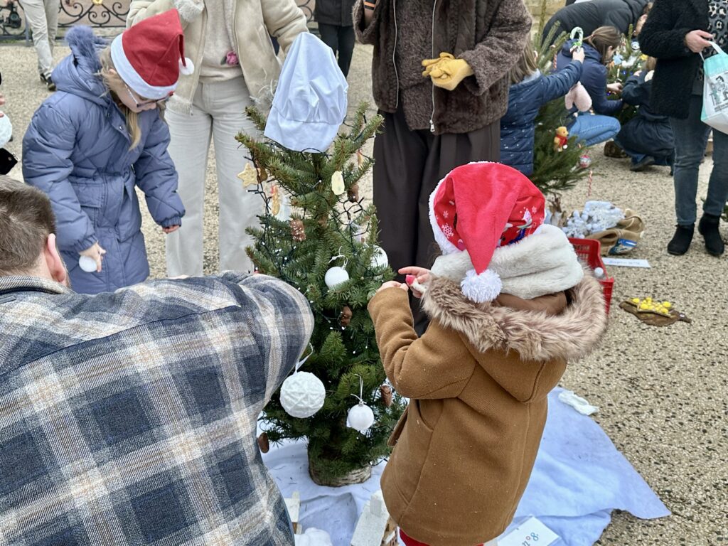 Un Marché de Noël chaleureux au cœur d’Autun
