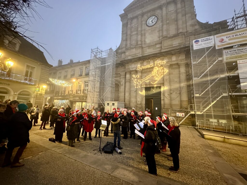 Un Marché de Noël chaleureux au cœur d’Autun