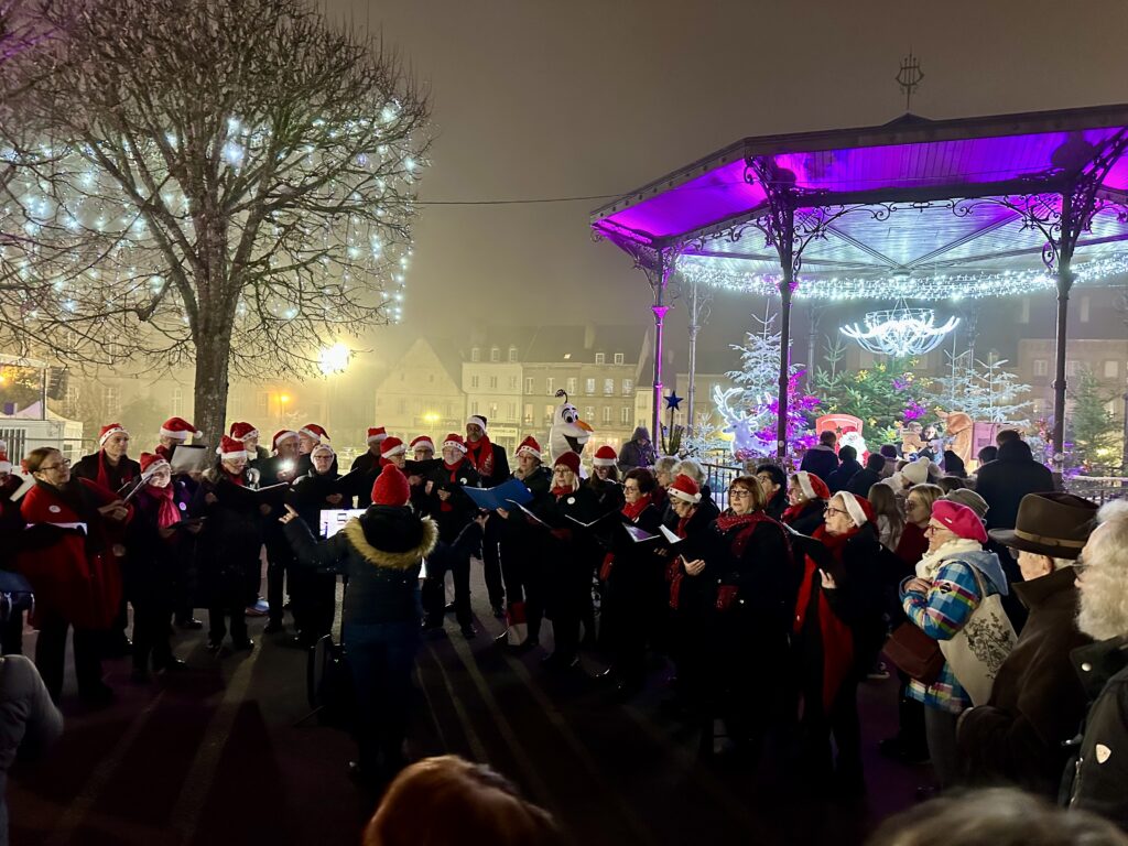Un Marché de Noël chaleureux au cœur d’Autun
