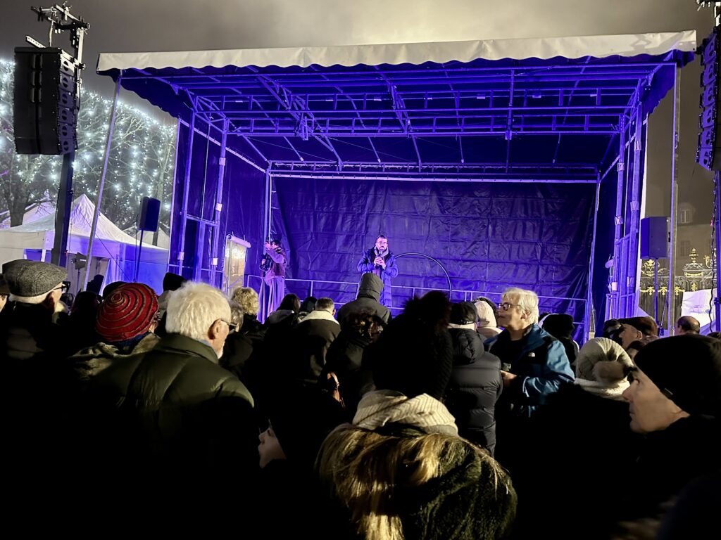 Un Marché de Noël chaleureux au cœur d’Autun