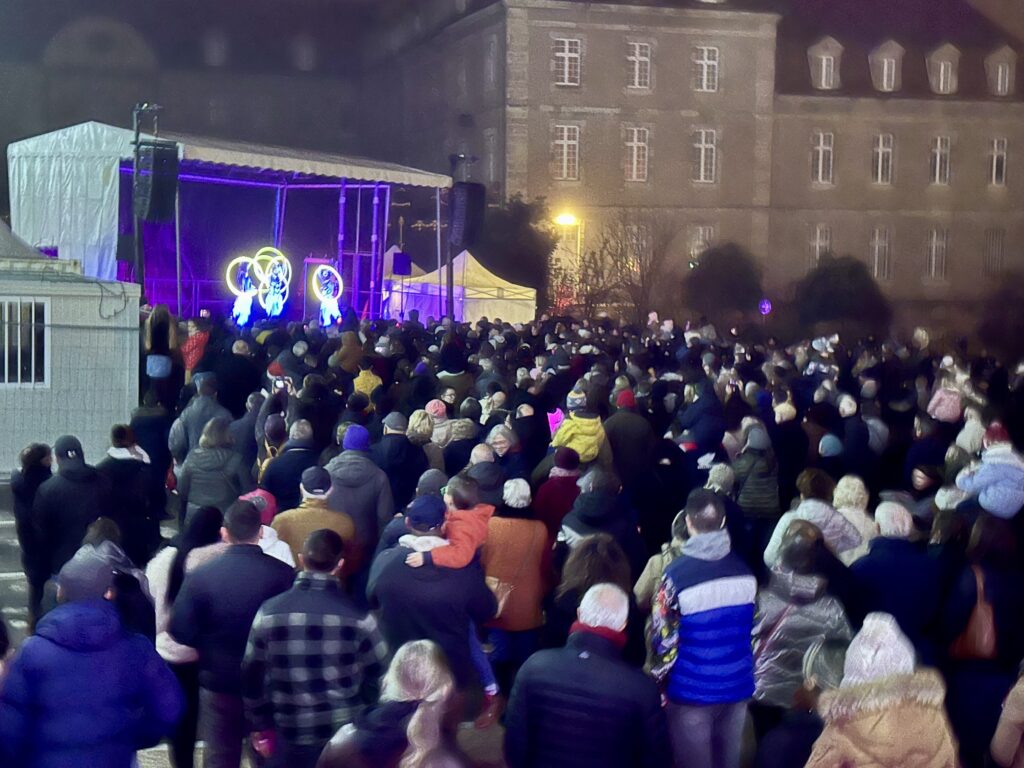 Un Marché de Noël chaleureux au cœur d’Autun