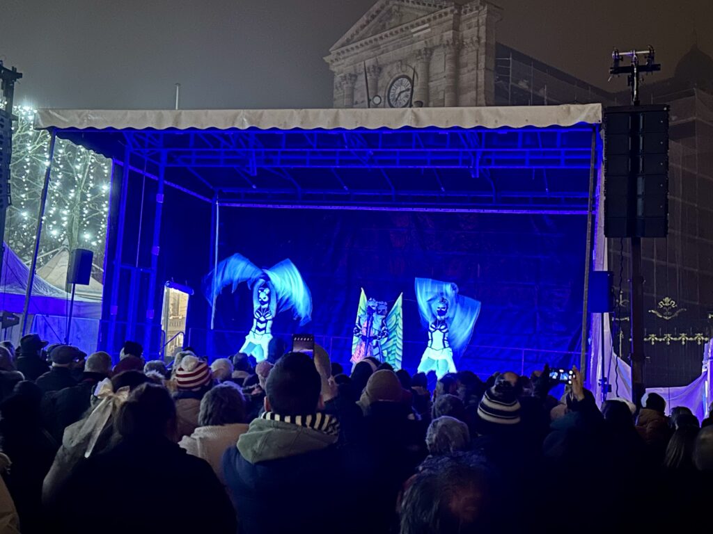 Un Marché de Noël chaleureux au cœur d’Autun
