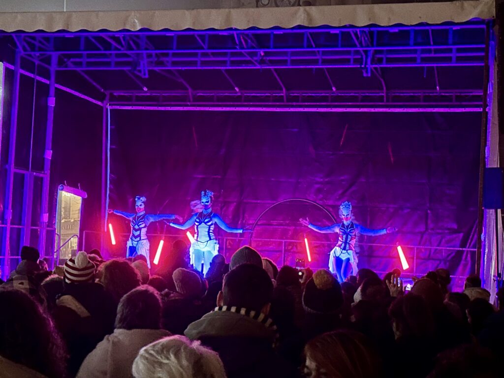 Un Marché de Noël chaleureux au cœur d’Autun