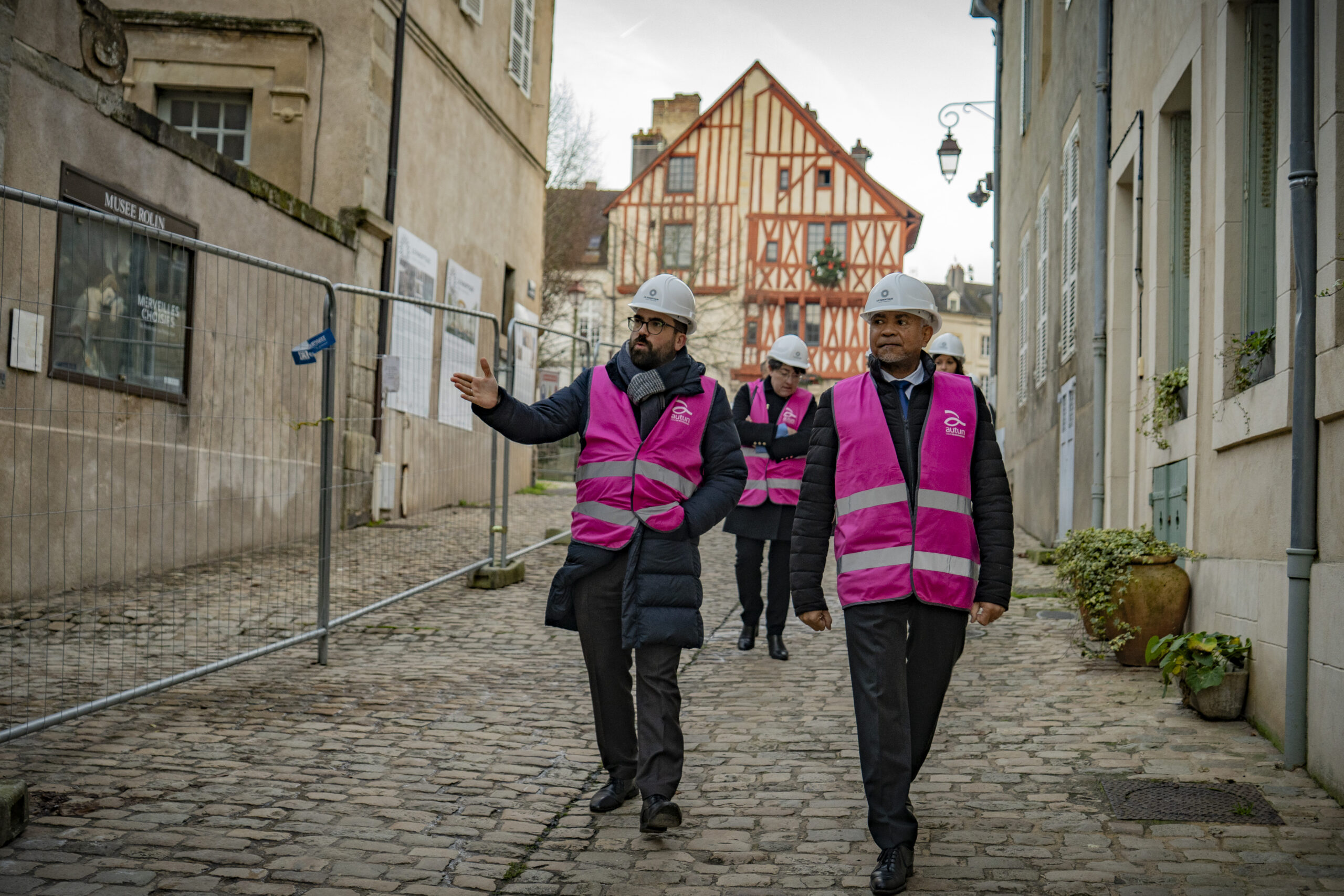 Le préfet de Saône-et-Loire visite le chantier du Panoptique